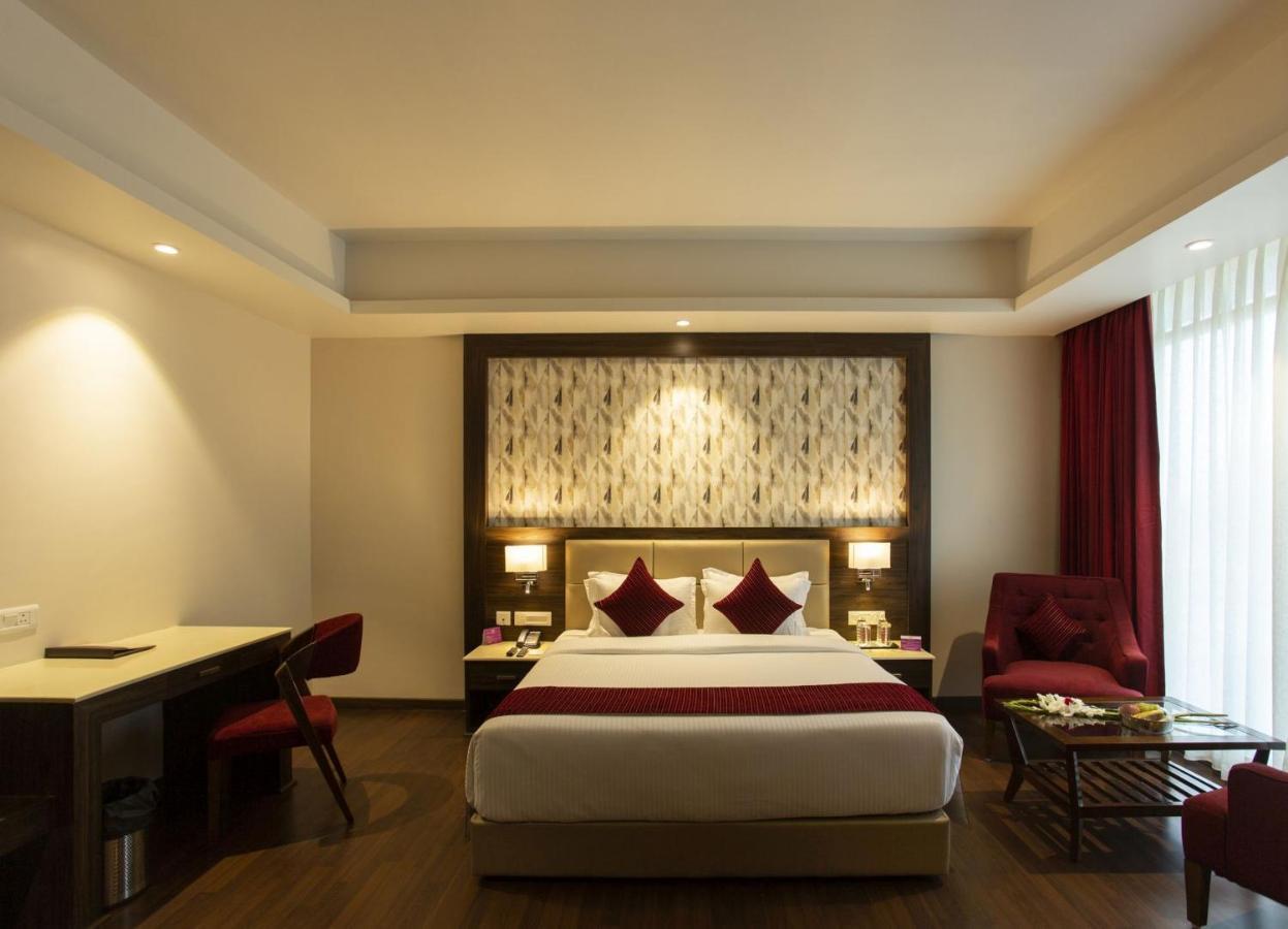 Sarovar Portico, Somnāth Екстериор снимка