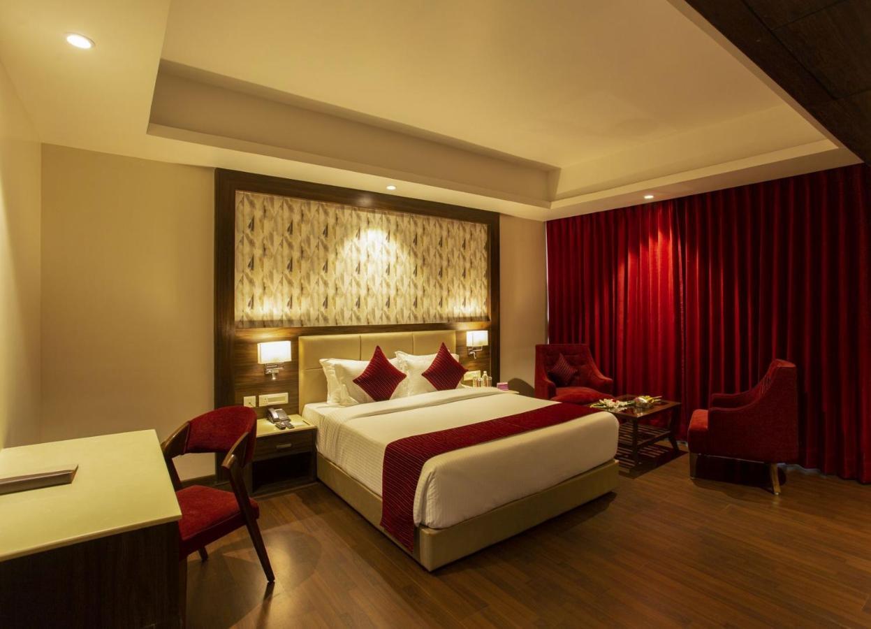 Sarovar Portico, Somnāth Екстериор снимка