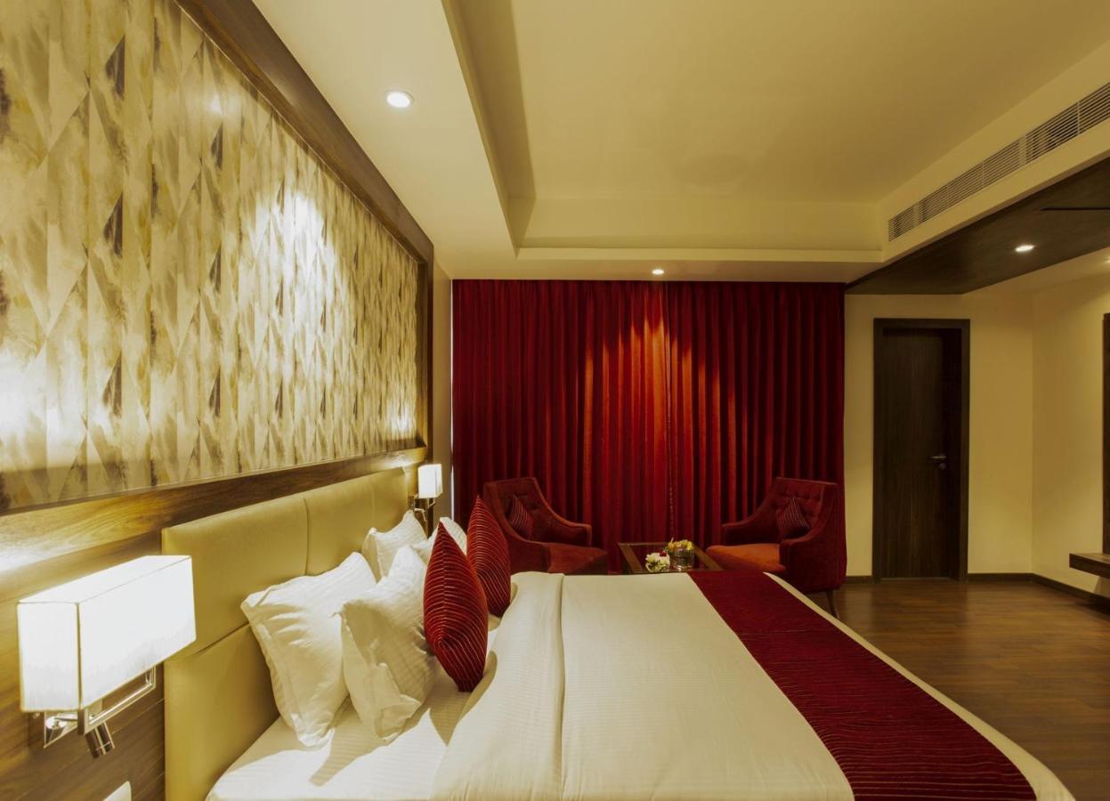 Sarovar Portico, Somnāth Екстериор снимка