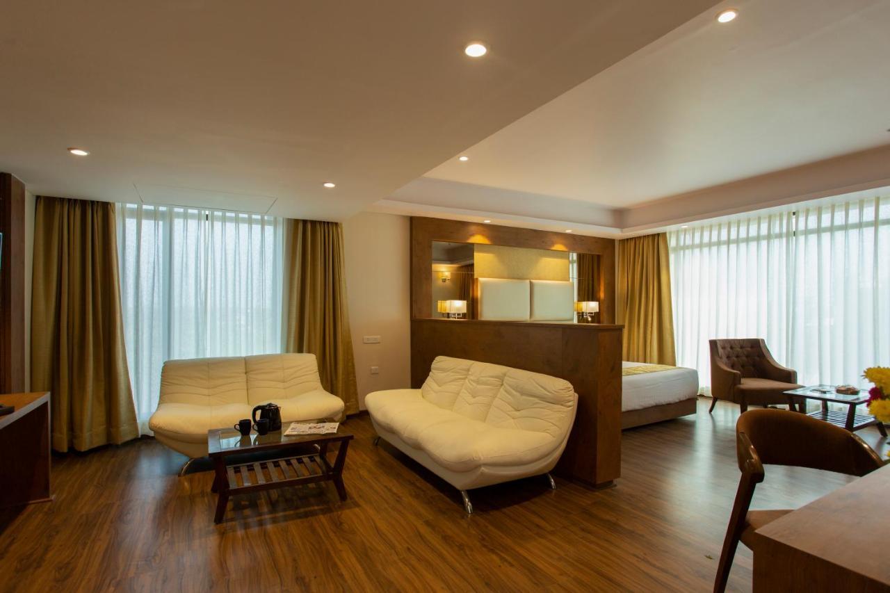 Sarovar Portico, Somnāth Екстериор снимка