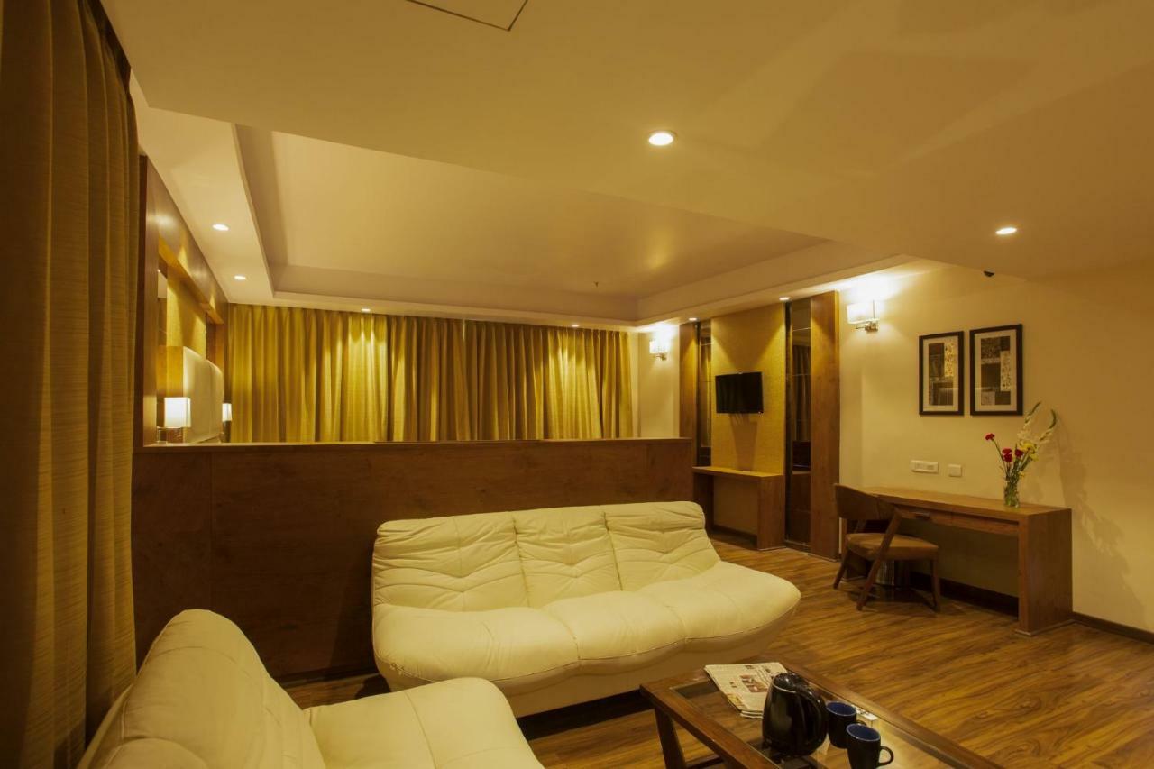 Sarovar Portico, Somnāth Екстериор снимка
