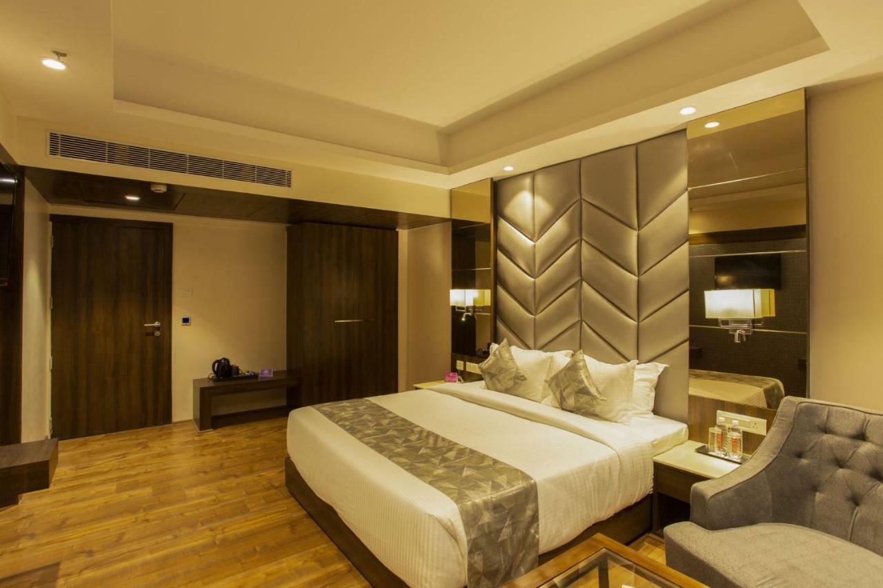 Sarovar Portico, Somnāth Екстериор снимка