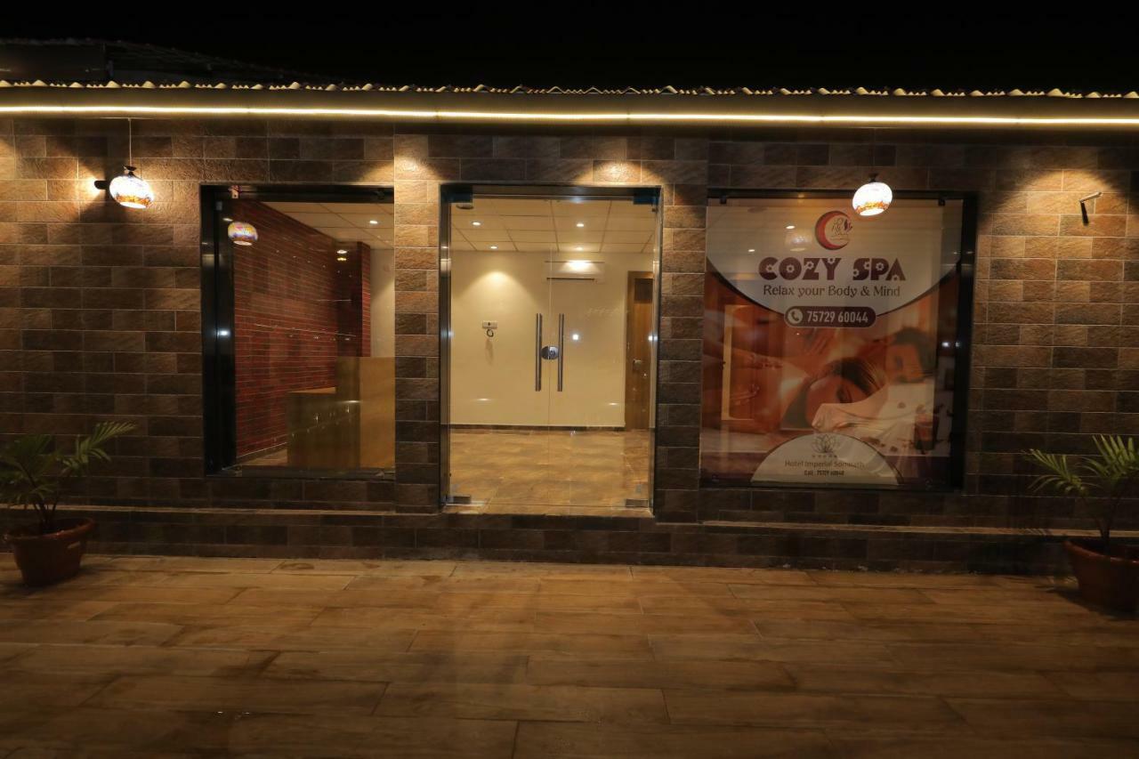 Sarovar Portico, Somnāth Екстериор снимка