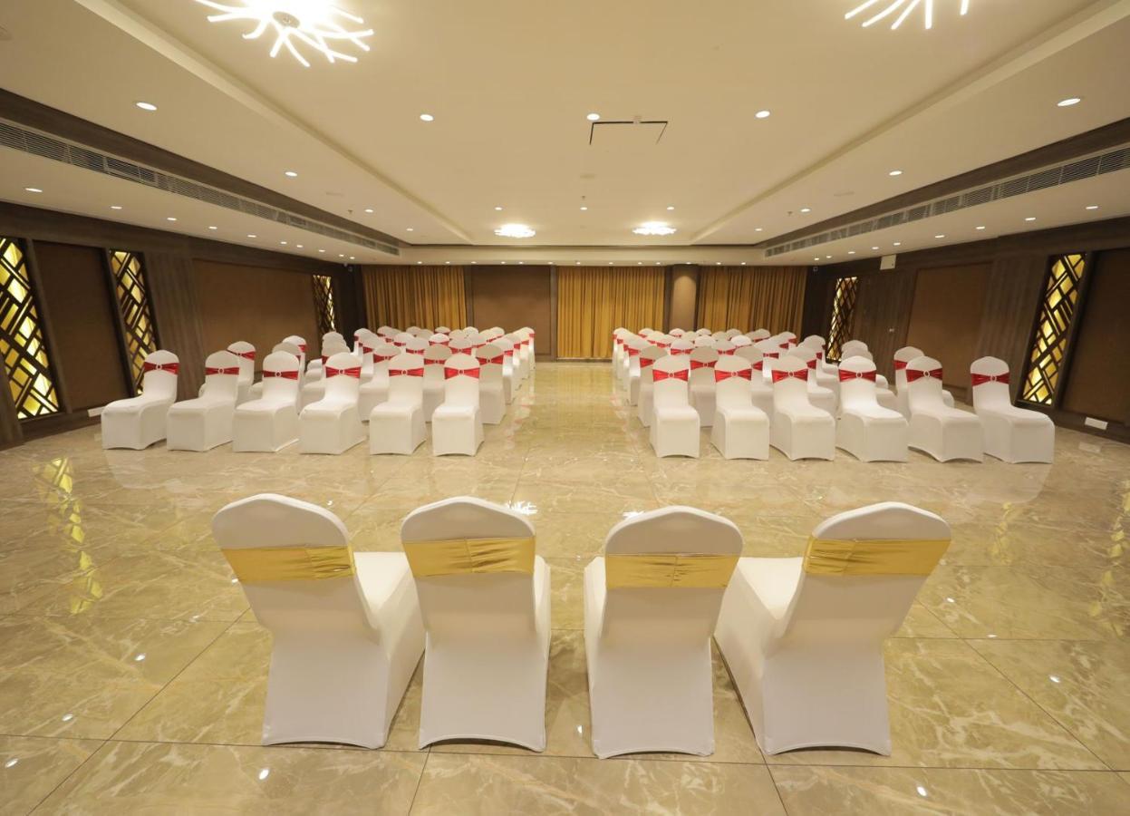 Sarovar Portico, Somnāth Екстериор снимка